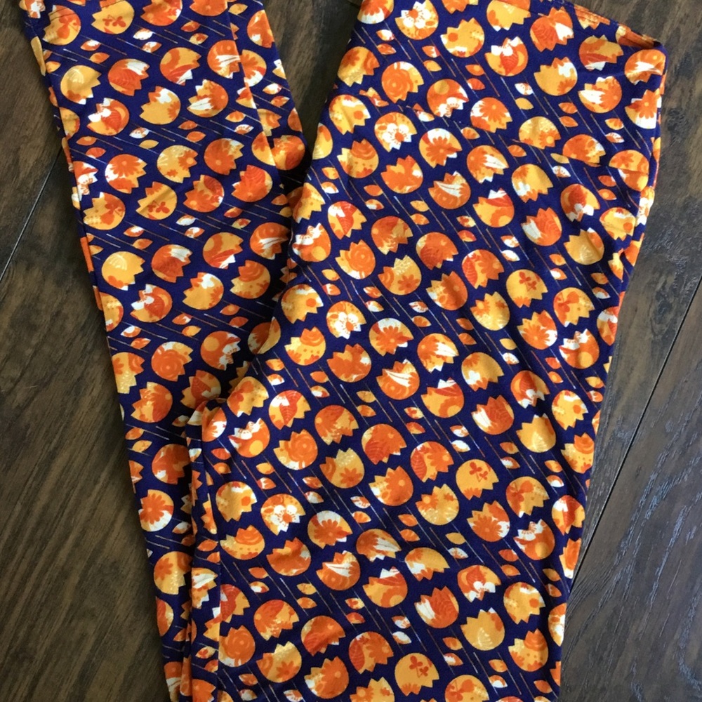 Lularoe tc buttery soft Leggings